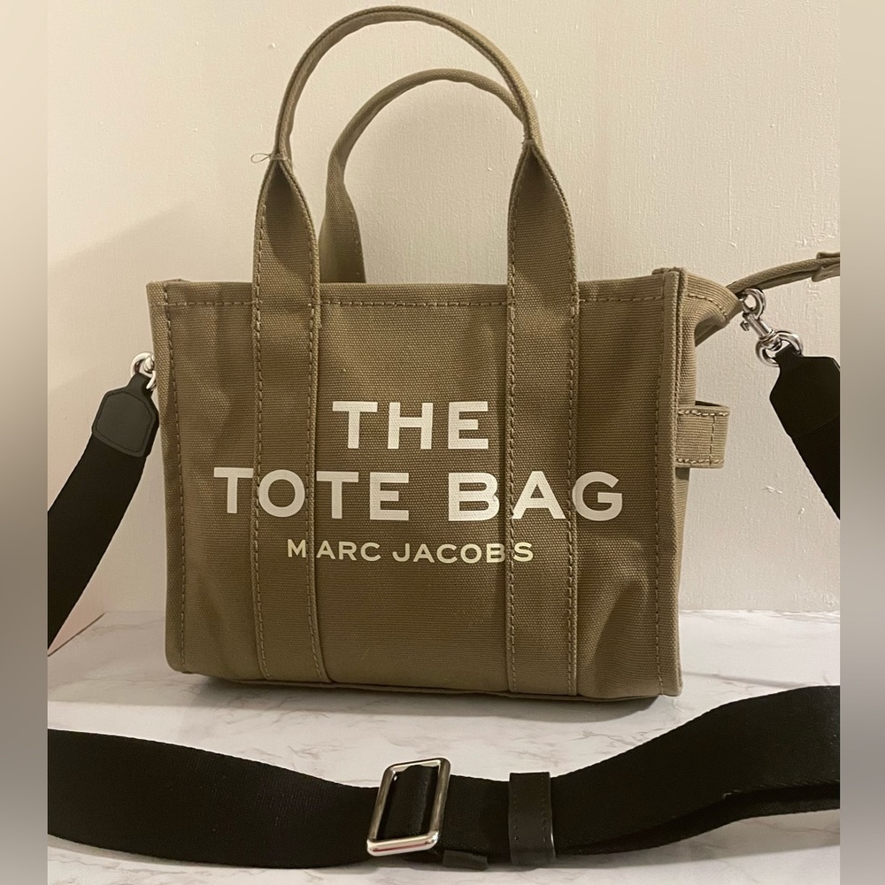 SMALL TOTE BAG